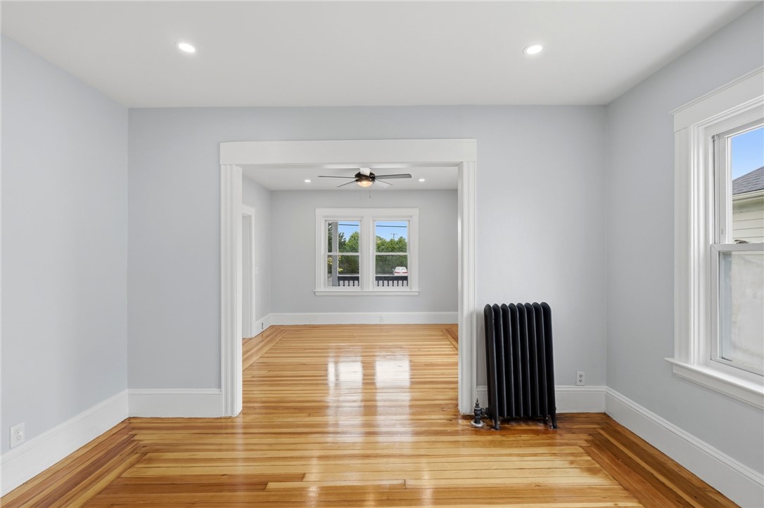 25 Lambert Street Cranston, RI 02910 - Photo 11 of 37