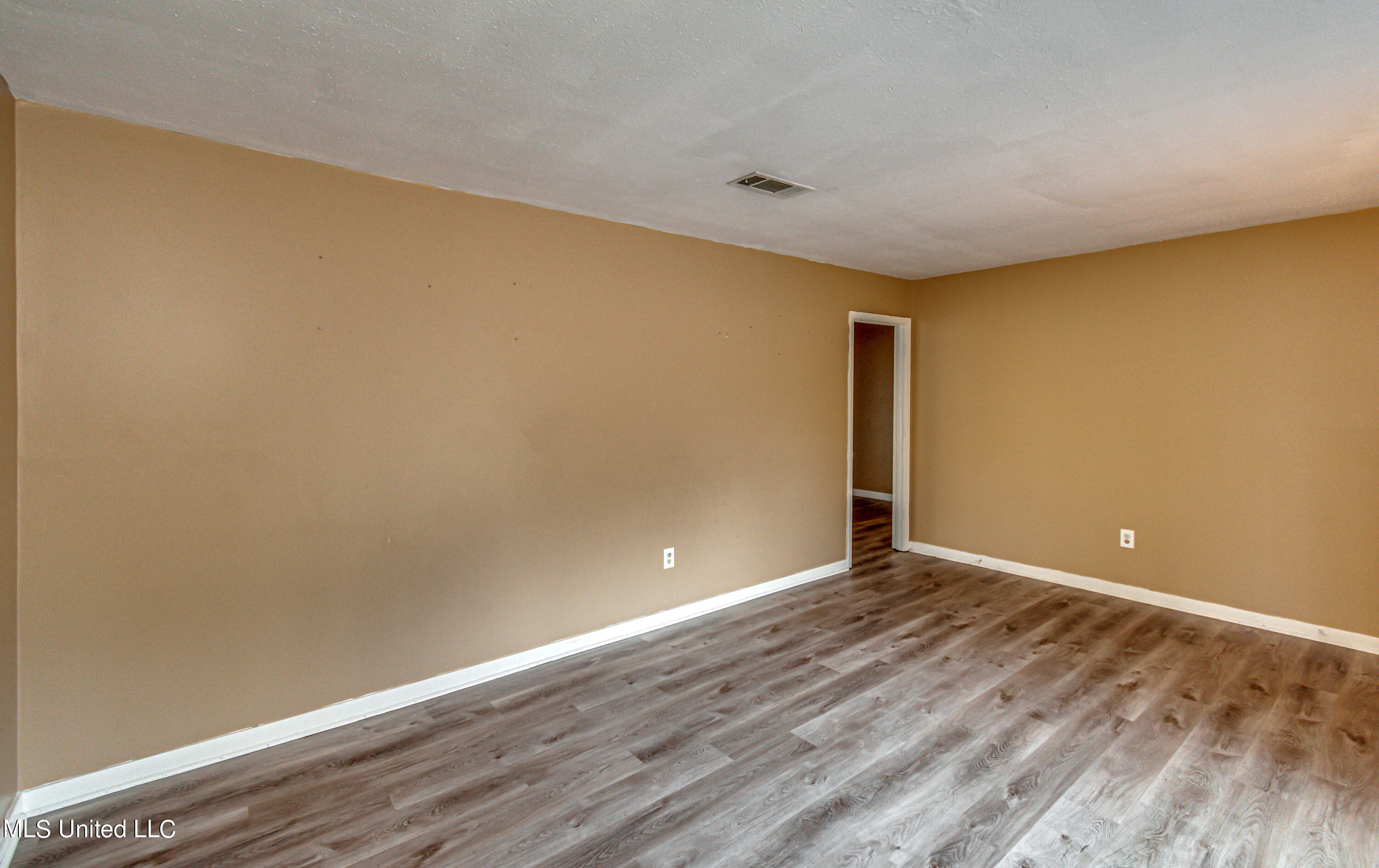 109 Springridge Drive Brandon, MS 39042 - Photo 22 of 47 109 Springridge Dr--21