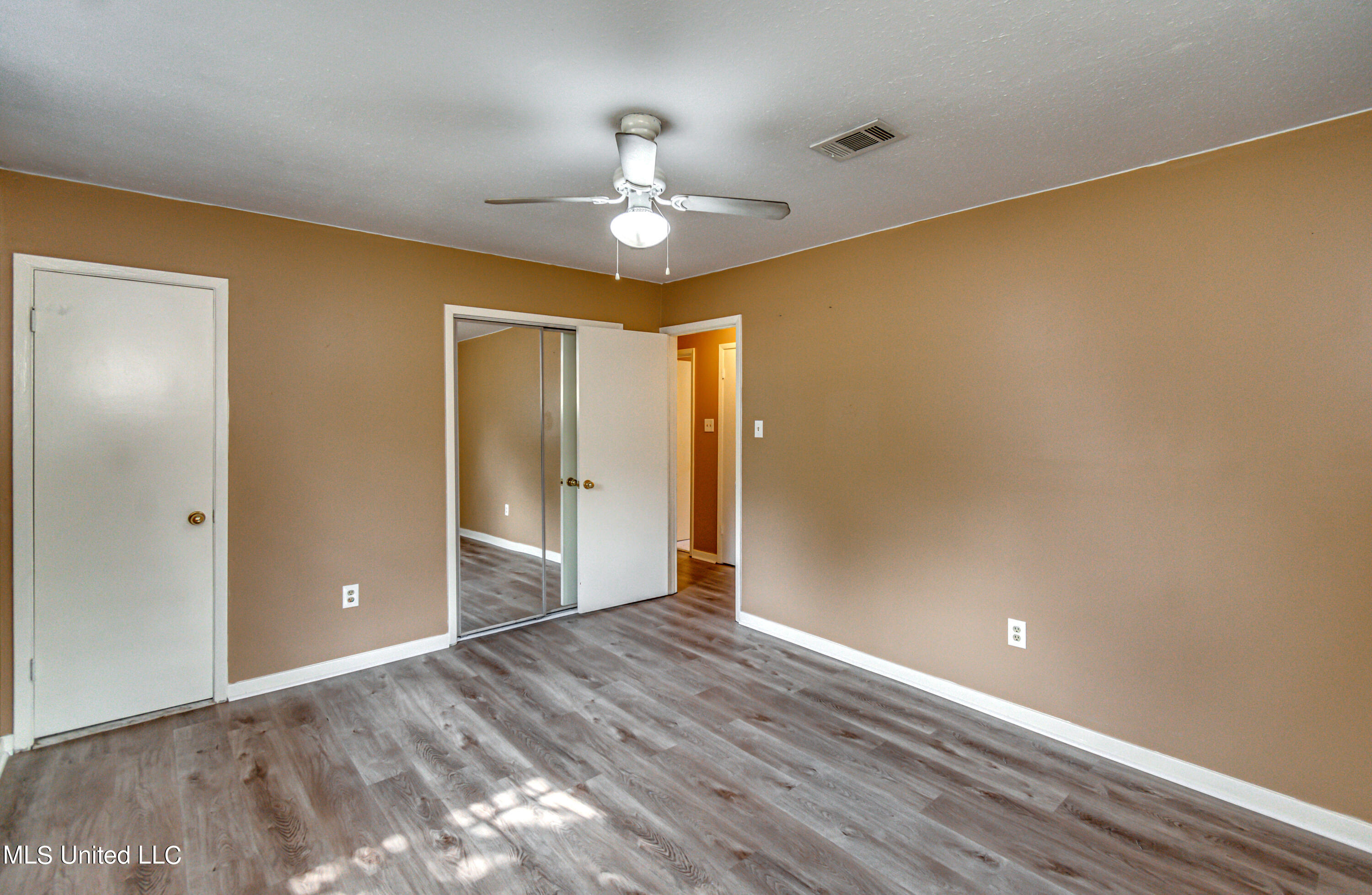 109 Springridge Drive Brandon, MS 39042 - Photo 30 of 47 109 Springridge Dr--8