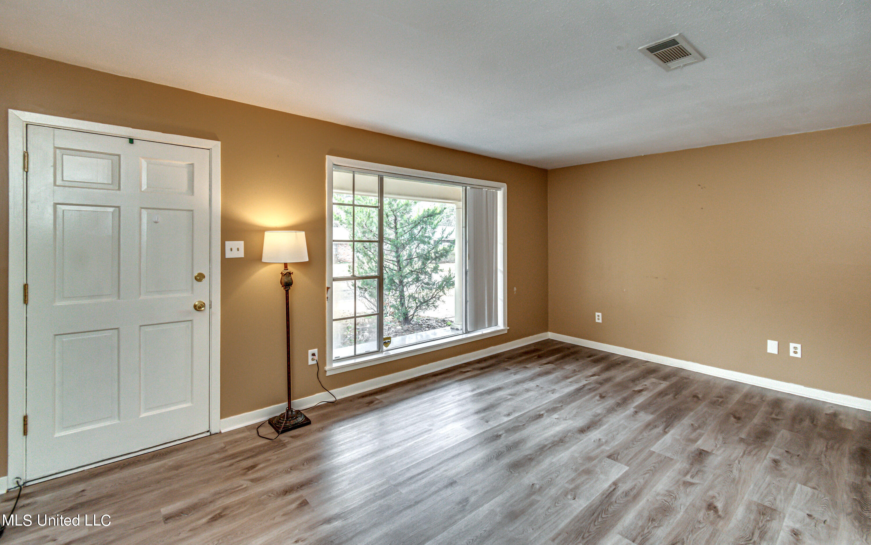 109 Springridge Drive Brandon, MS 39042 - Photo 9 of 47 109 Springridge Dr--19