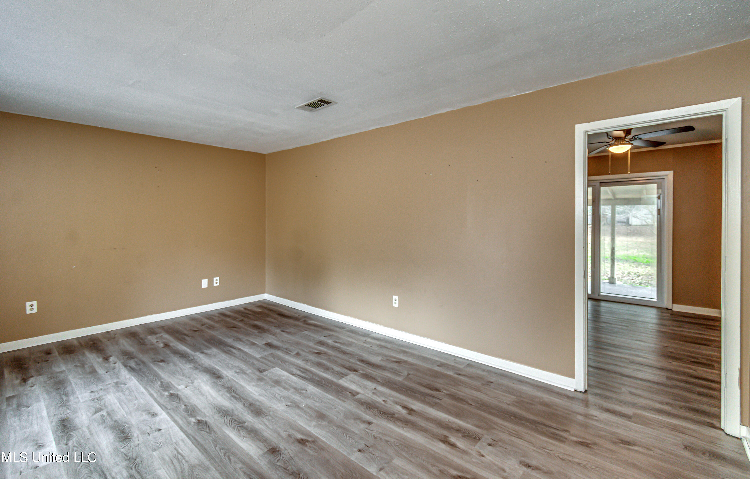 109 Springridge Drive Brandon, MS 39042 - Photo 10 of 47 109 Springridge Dr--22