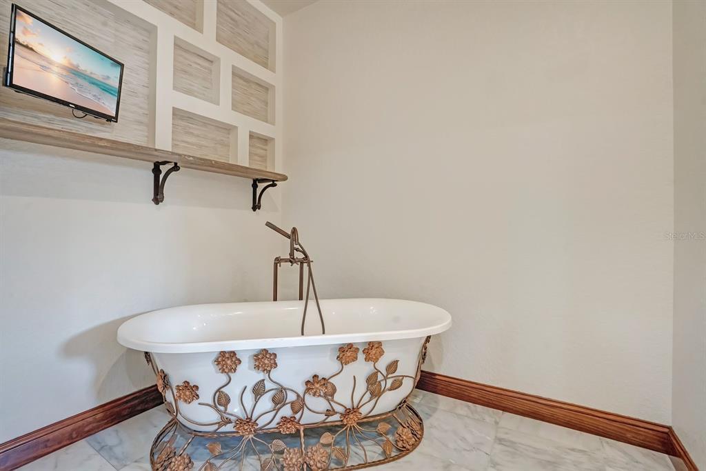 2310 Nevada Road Lakeland, FL 33803 - Photo 35 of 82 Gallery Image 35