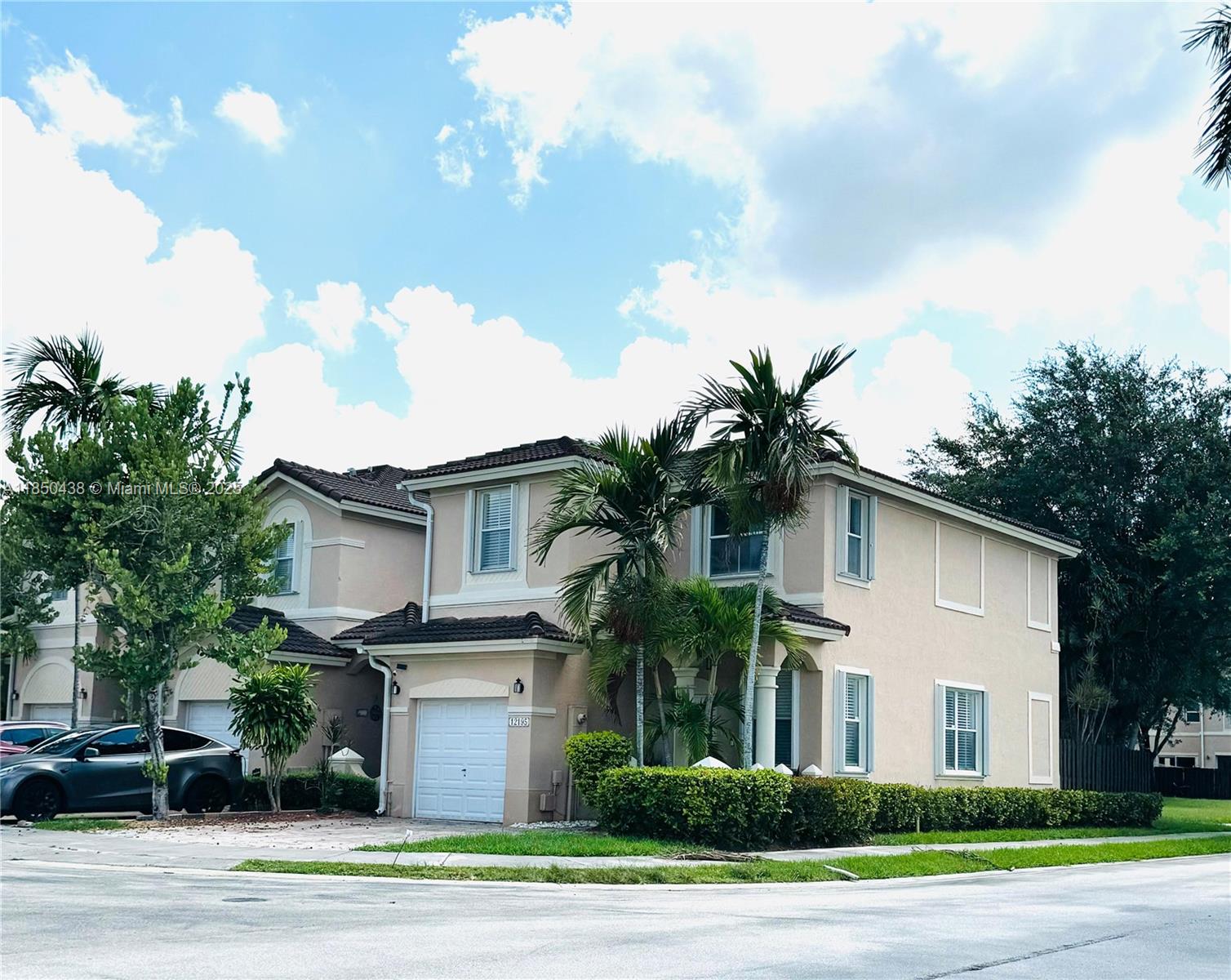 12195 Southwest 124th Path Miami, FL 33186 - Photo 1 of 42 Gallery Image 1