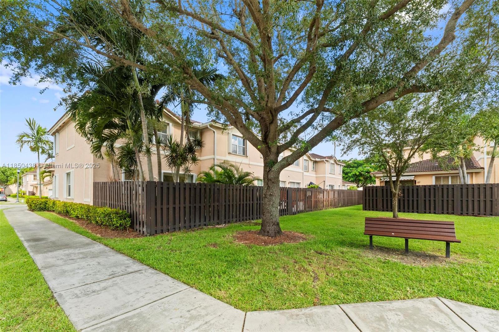 12195 Southwest 124th Path Miami, FL 33186 - Photo 19 of 42 Gallery Image 19