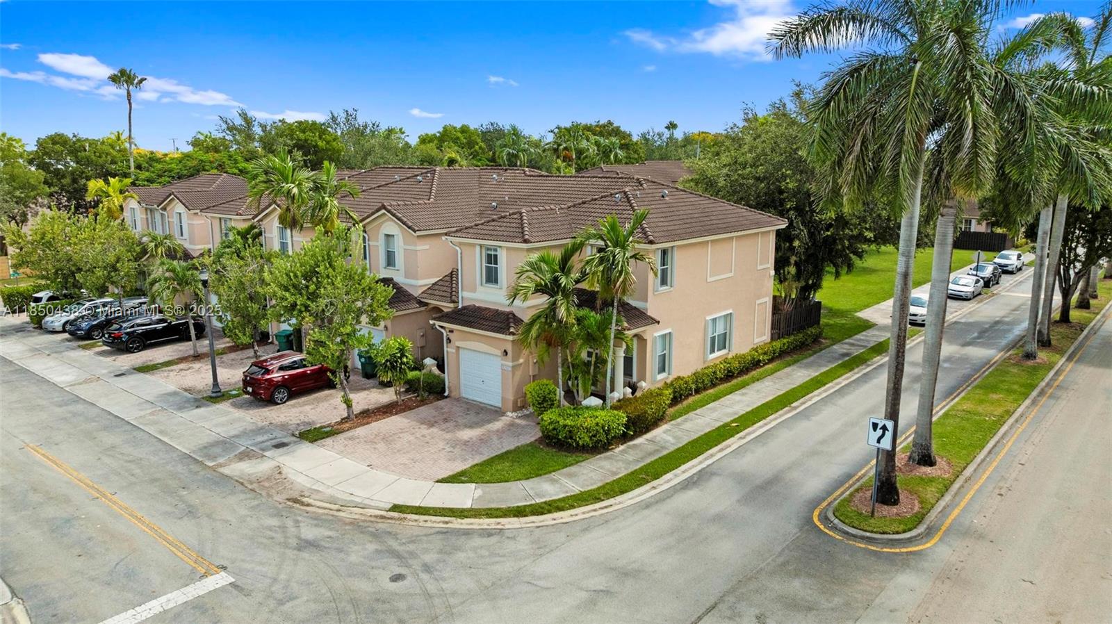 12195 Southwest 124th Path Miami, FL 33186 - Photo 31 of 42 Gallery Image 31