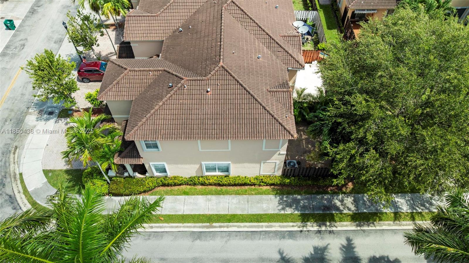 12195 Southwest 124th Path Miami, FL 33186 - Photo 41 of 42 Gallery Image 41