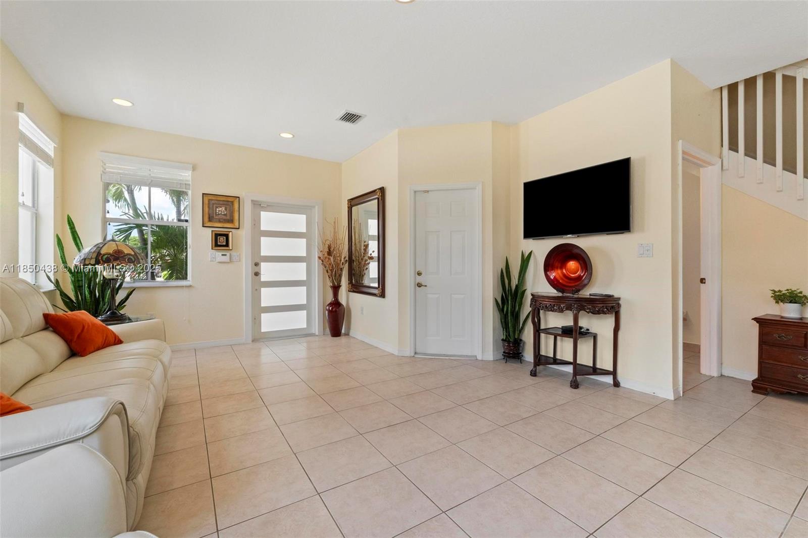 12195 Southwest 124th Path Miami, FL 33186 - Photo 6 of 42 Gallery Image 6
