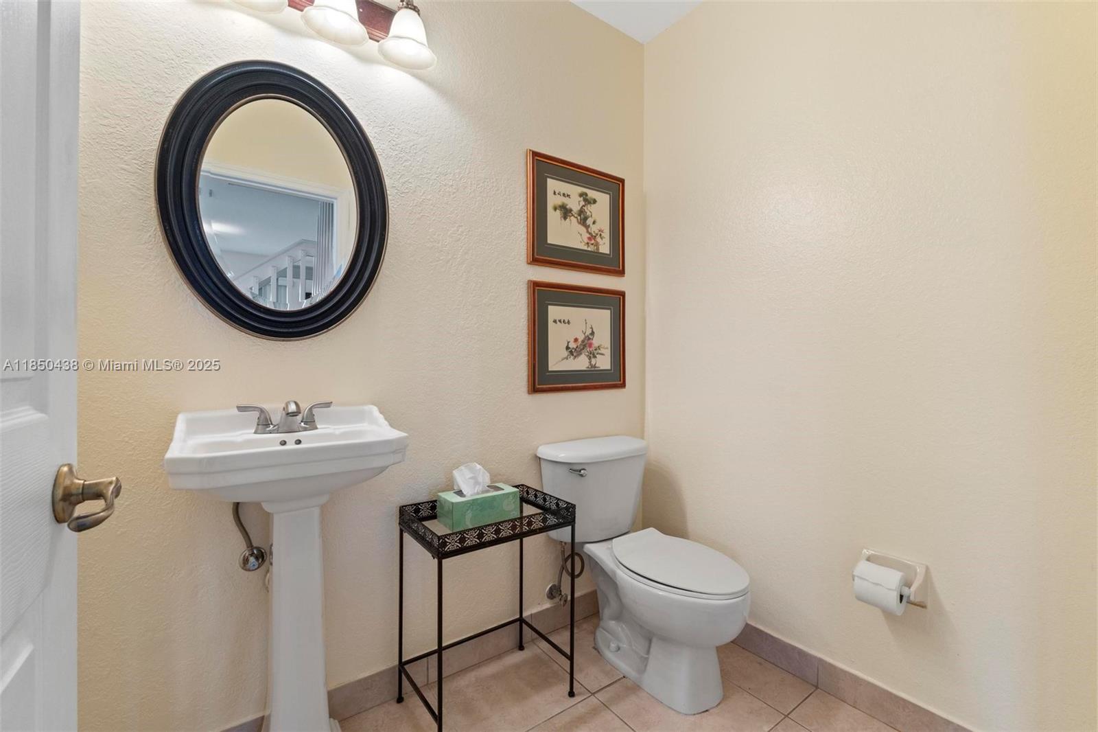12195 Southwest 124th Path Miami, FL 33186 - Photo 9 of 42 Gallery Image 9
