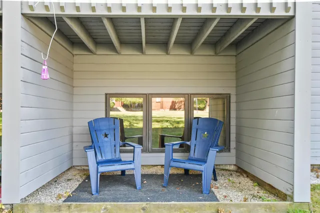 $229,900 | 5 Tsienneto Road, Unit 170, Derry, NH 03038