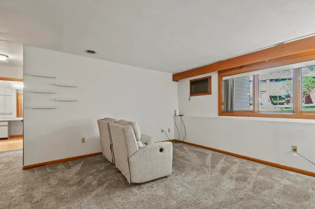 $229,900 | 5 Tsienneto Road, Unit 170, Derry, NH 03038