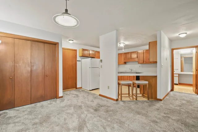 $229,900 | 5 Tsienneto Road, Unit 170, Derry, NH 03038