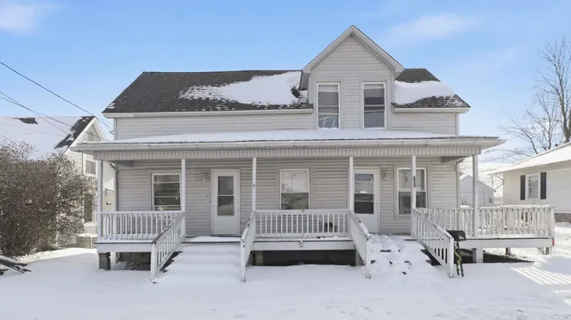 $179,900 | 202-204 East Whitley Street, Unit 2, Churubusco, IN 46723