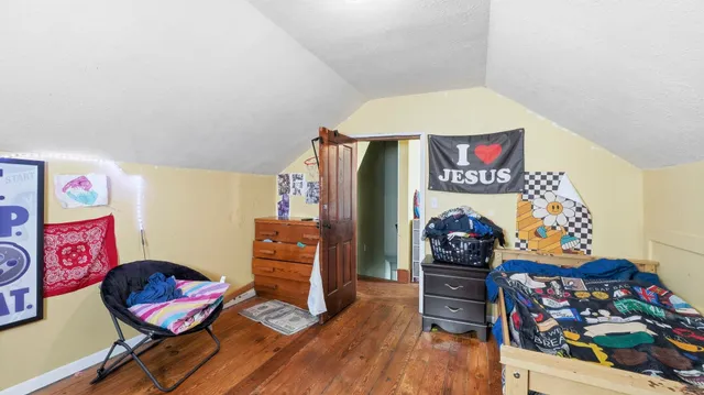 $179,900 | 202-204 East Whitley Street, Unit 2, Churubusco, IN 46723