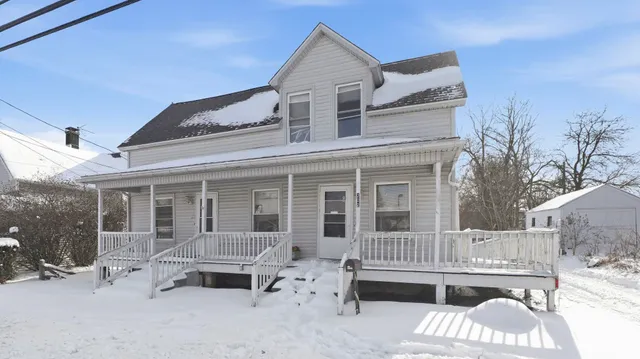 $179,900 | 202-204 East Whitley Street, Unit 2, Churubusco, IN 46723