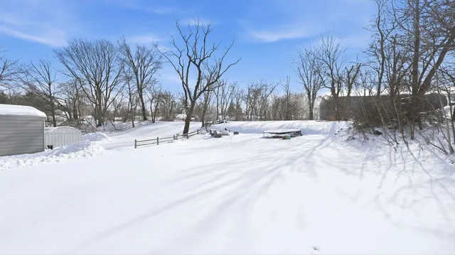 $179,900 | 202-204 East Whitley Street, Unit 2, Churubusco, IN 46723