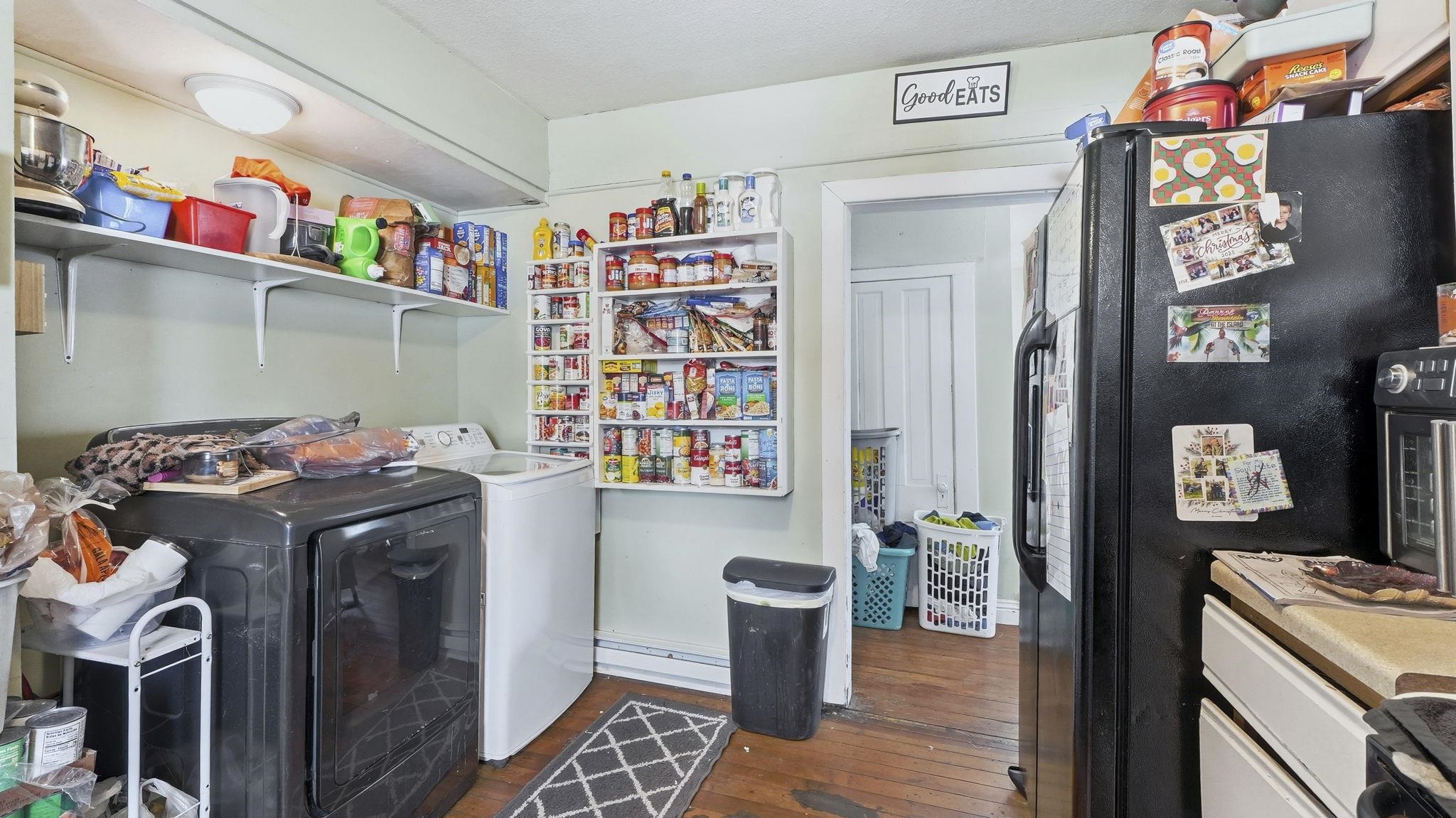 202 East Whitley Street Churubusco, IN 46723 - Photo 8 of 27