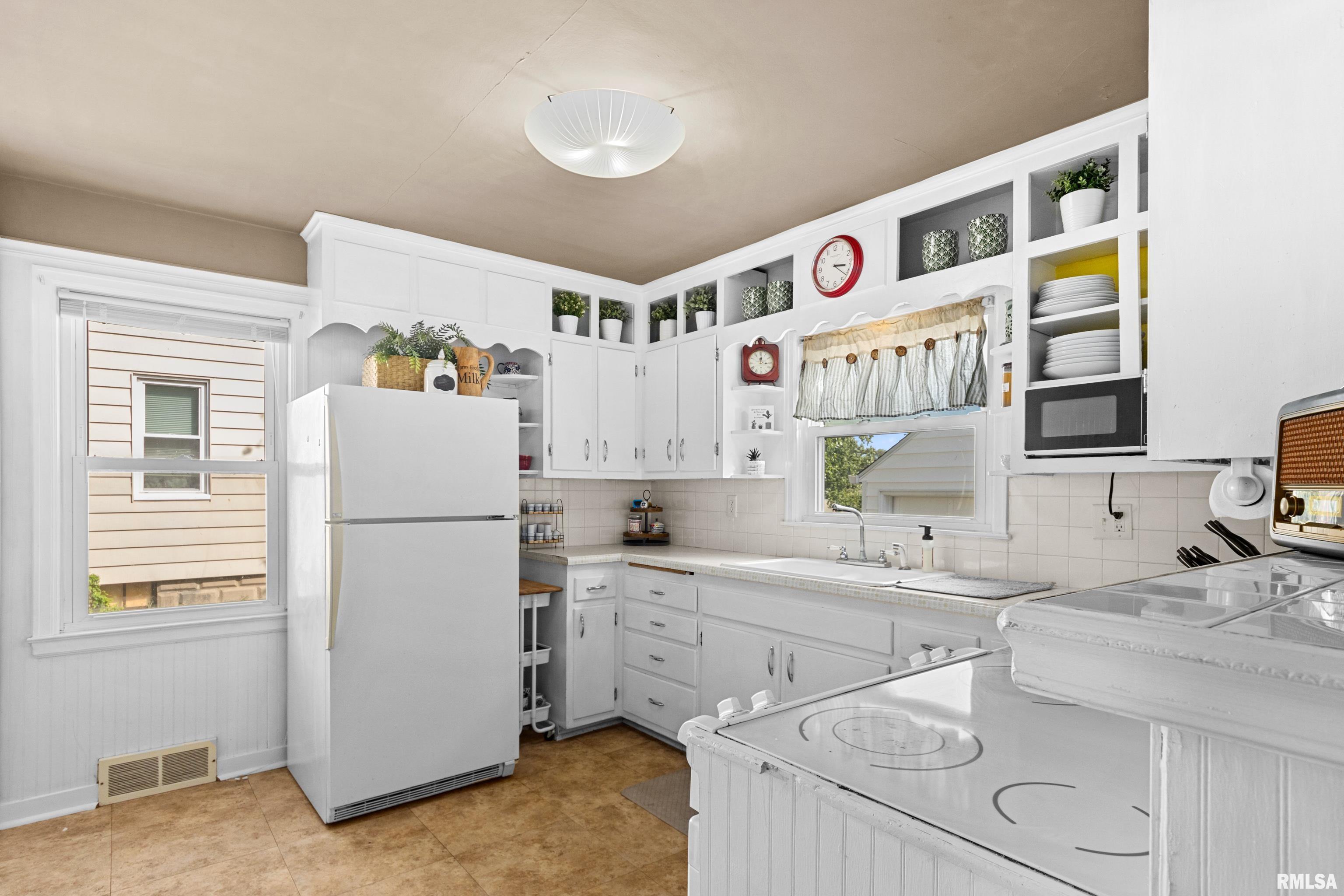 202 North Street Washington, IL 61571 - Photo 15 of 41