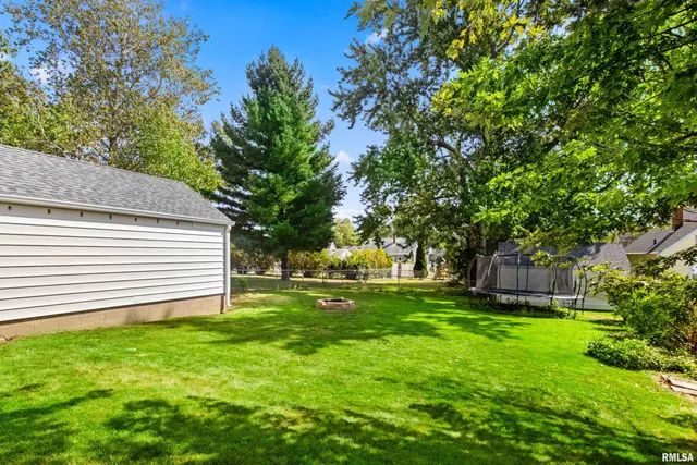 $186,500 | 202 North Street, Washington, IL 61571