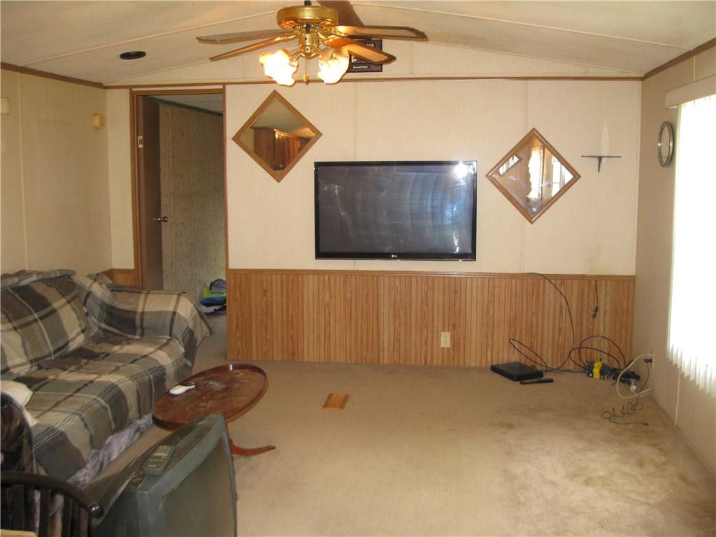 101 Springview Lane Chicora, PA 16025 - Photo 3 of 21 Gallery Image 3