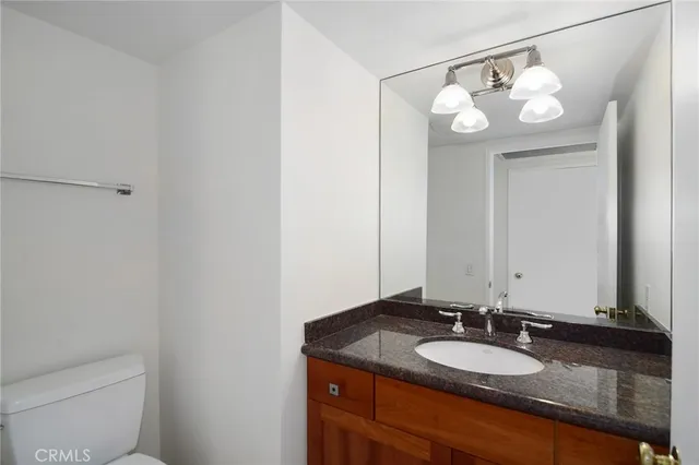 $5,500 | 22210 Miston Drive, Woodland Hills, CA 91364