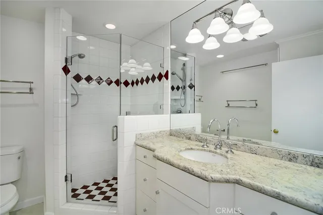 $5,500 | 22210 Miston Drive, Woodland Hills, CA 91364