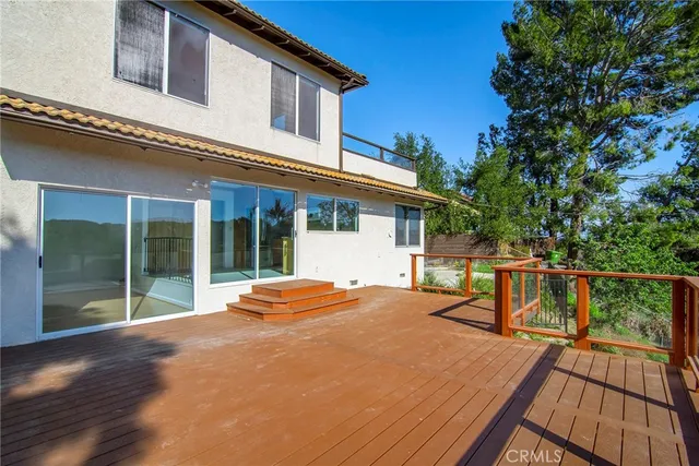 $5,500 | 22210 Miston Drive, Woodland Hills, CA 91364