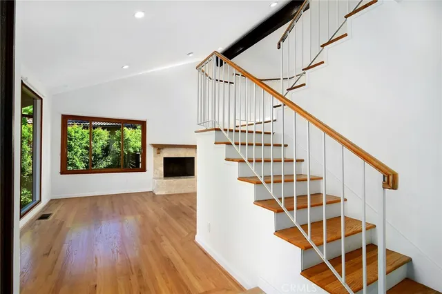 $5,500 | 22210 Miston Drive, Woodland Hills, CA 91364