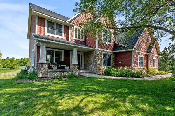 $750,000 | 1454 166th Avenue, New Richmond, WI 54017