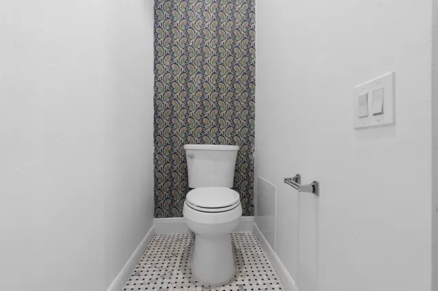 a view of house and outdoor space