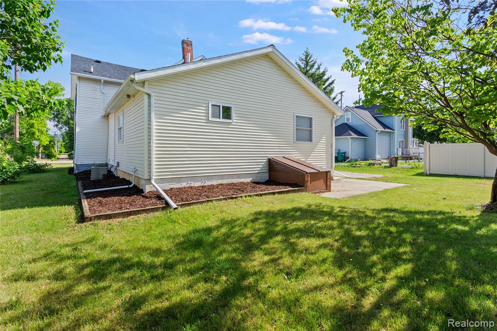 113 West Polly Street Perry, MI 48872 - Photo 41 of 45