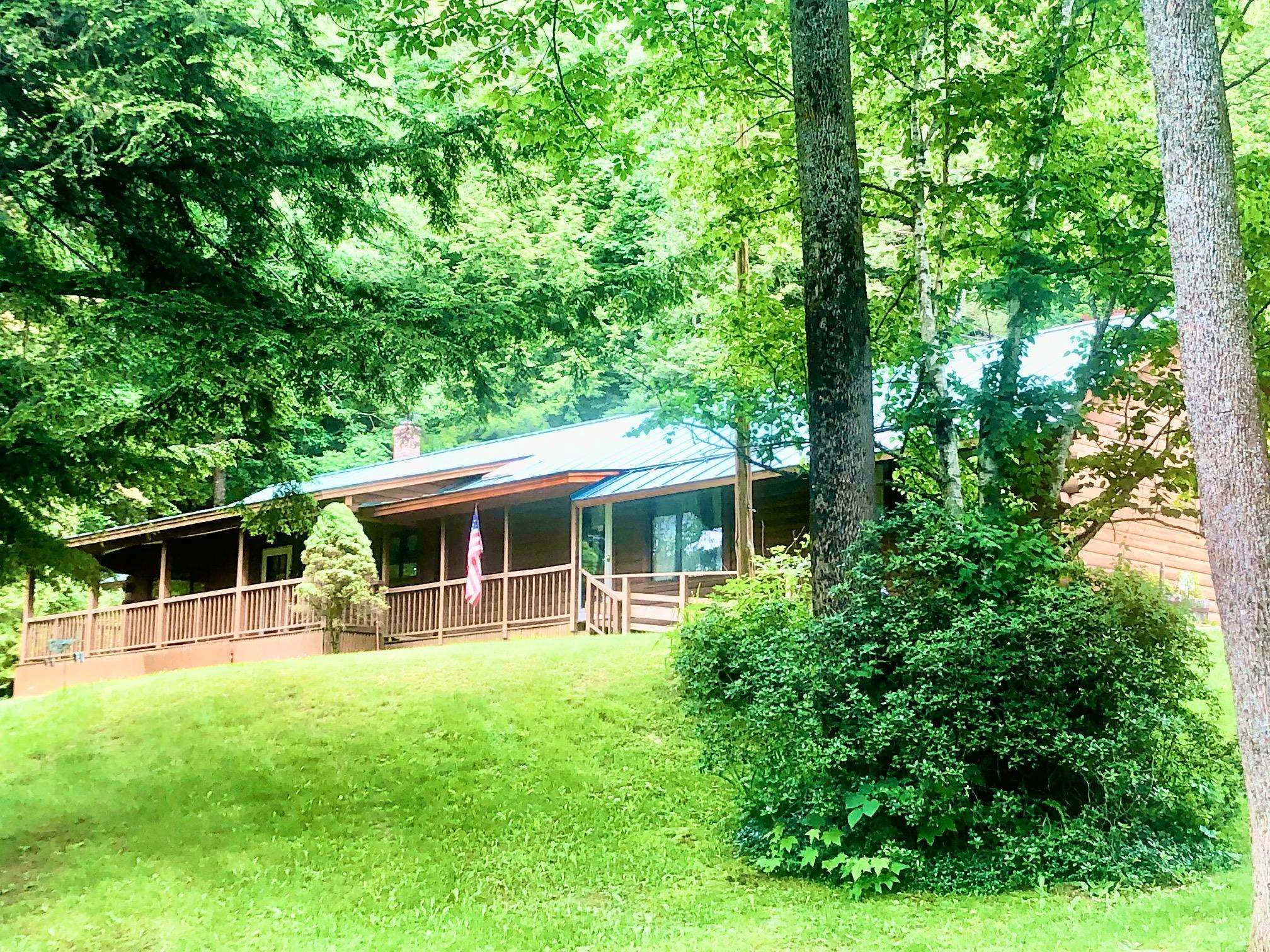 366 Littleton Road Monroe, NH 03771 - Photo 3 of 38