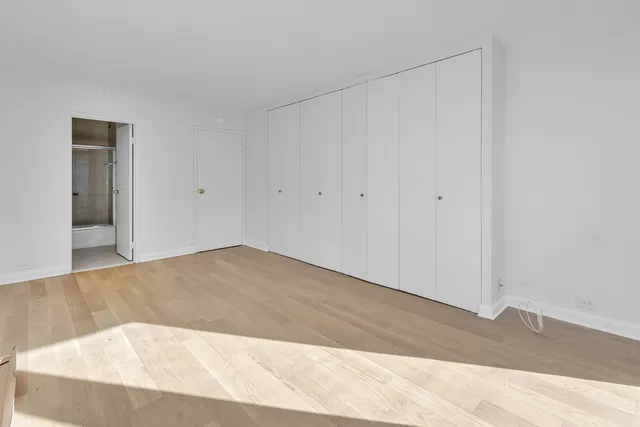 $2,800 | 5445 North Sheridan Road, Unit 1512, Chicago, IL 60640