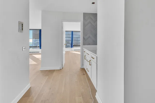 $2,800 | 5445 North Sheridan Road, Unit 1512, Chicago, IL 60640