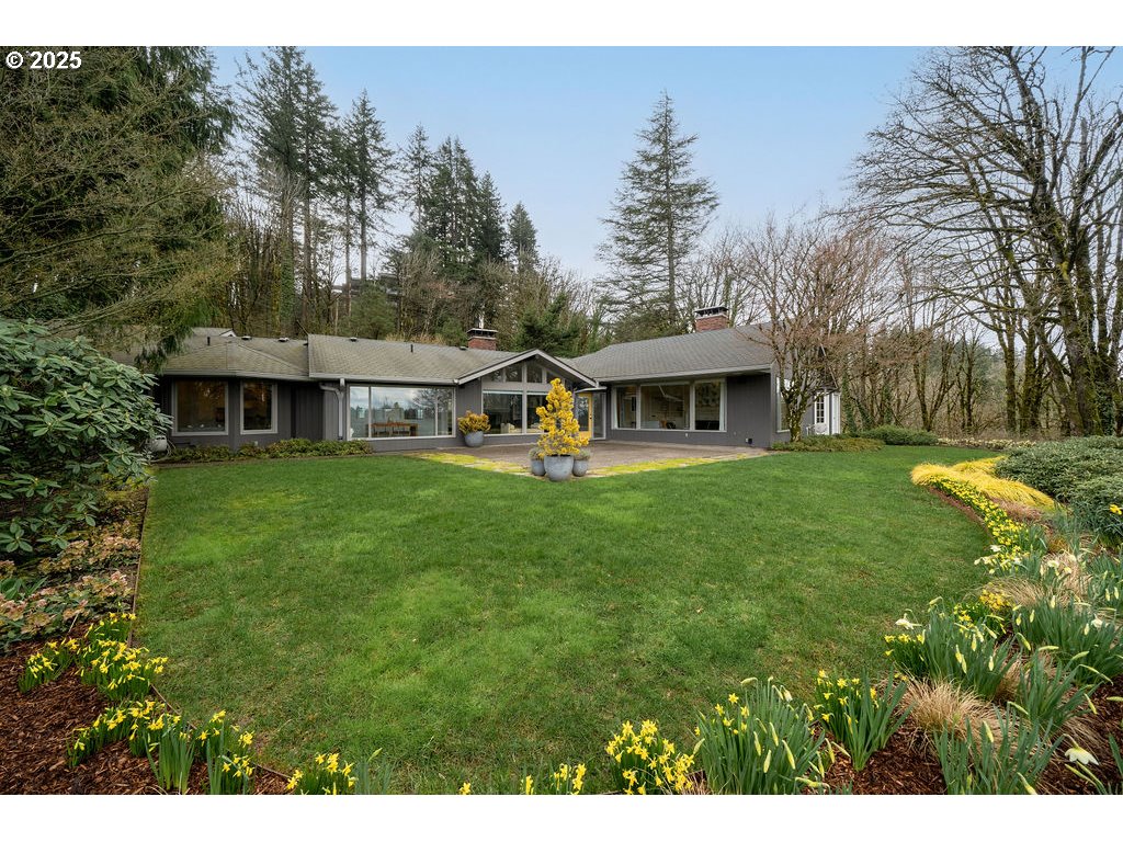 3925 Southwest Humphrey Boulevard Portland, OR 97221 - Photo 2 of 48