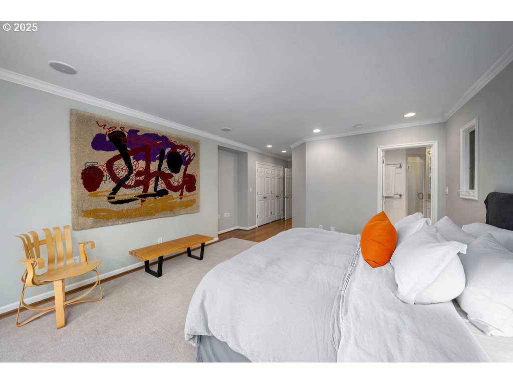 3925 Southwest Humphrey Boulevard Portland, OR 97221 - Photo 22 of 48