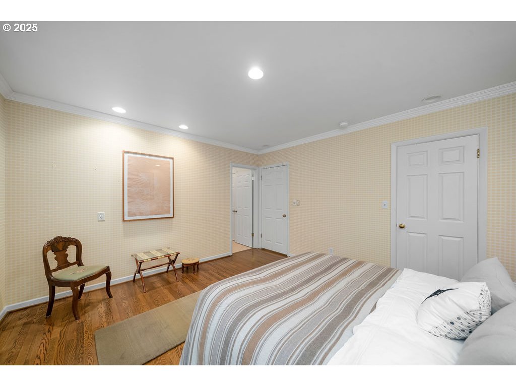 3925 Southwest Humphrey Boulevard Portland, OR 97221 - Photo 26 of 48