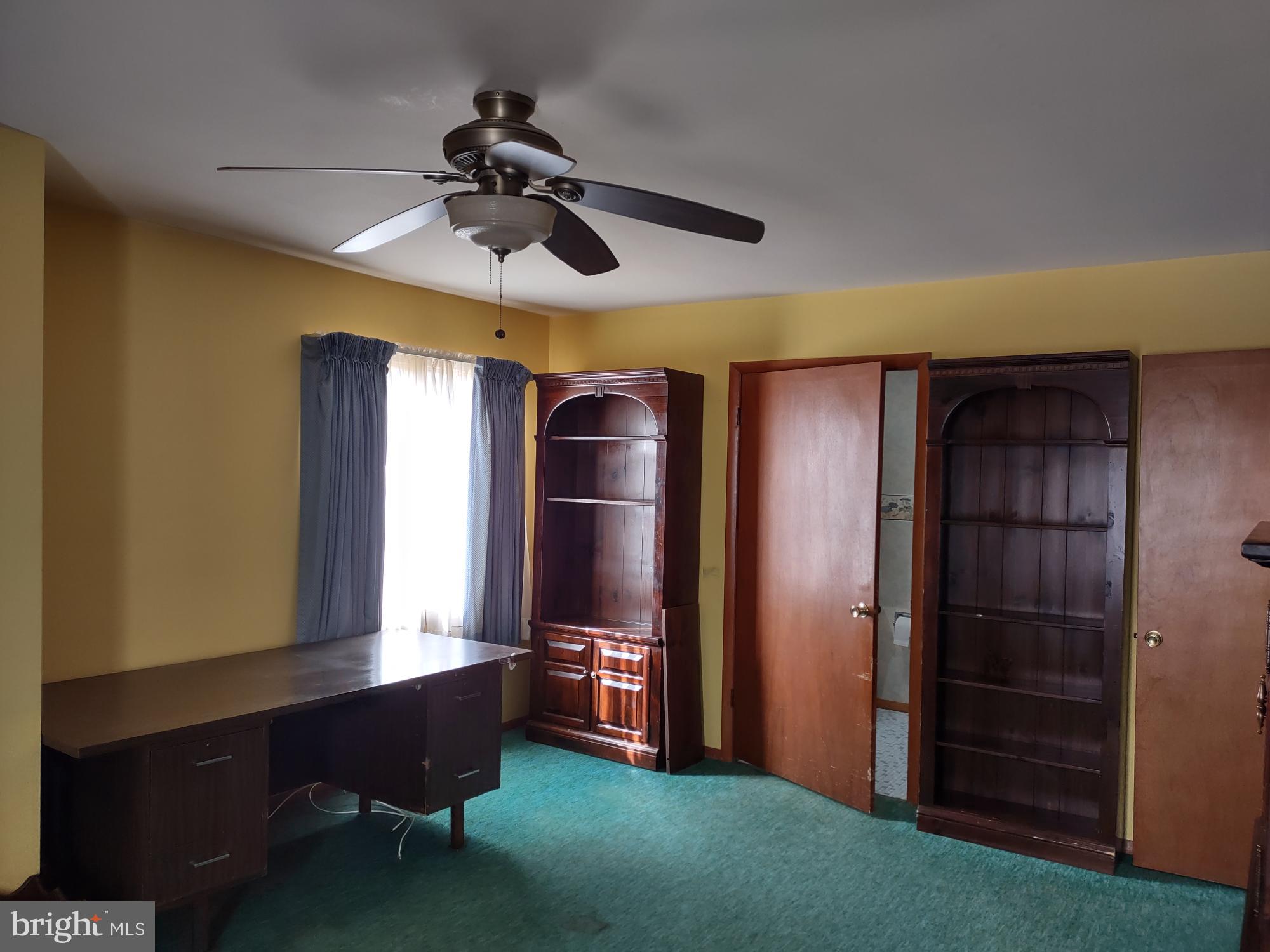 601 Rowe Drive Aberdeen, MD 21001 - Photo 30 of 52 a room with closet