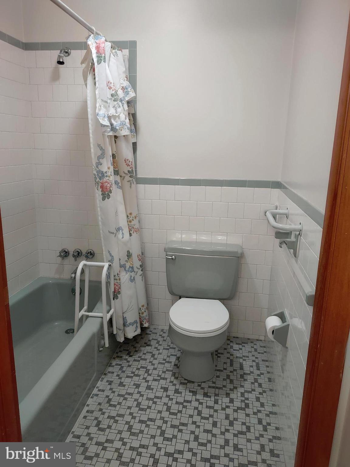 601 Rowe Drive Aberdeen, MD 21001 - Photo 42 of 52 a bathroom with a toilet and a shower