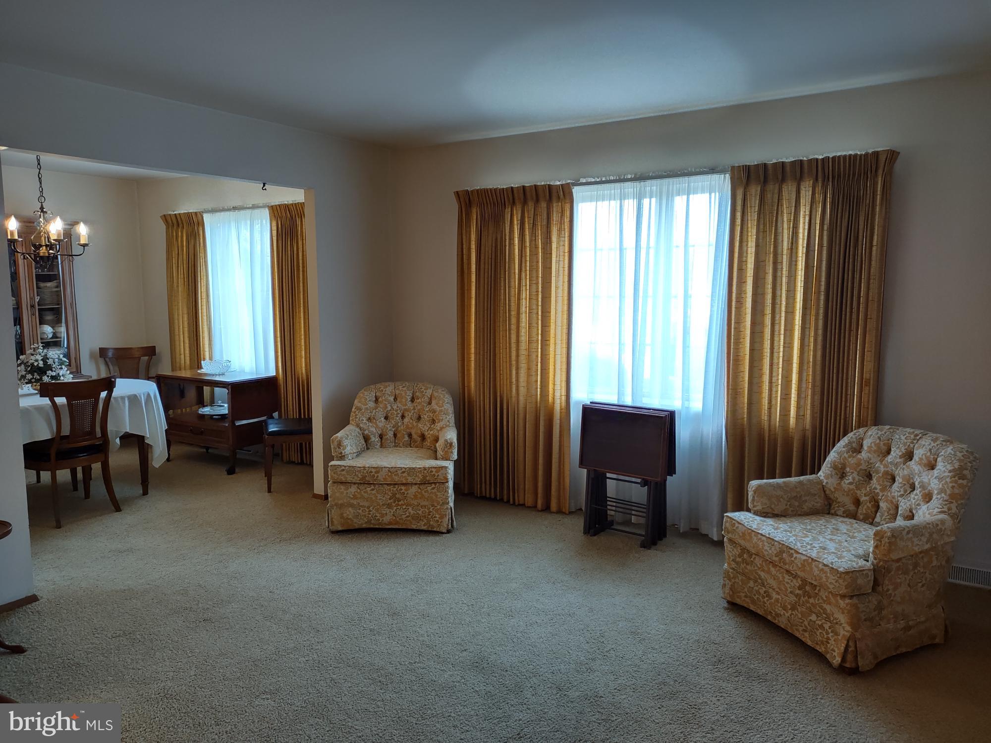 601 Rowe Drive Aberdeen, MD 21001 - Photo 9 of 52 a living room with furniture and a window