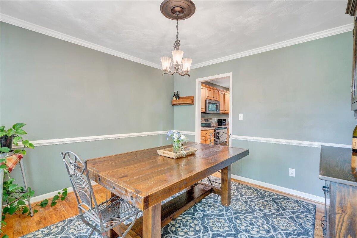 15 Coling Hollow Road Troutville, VA 24175 - Photo 17 of 47 19-MIB05982