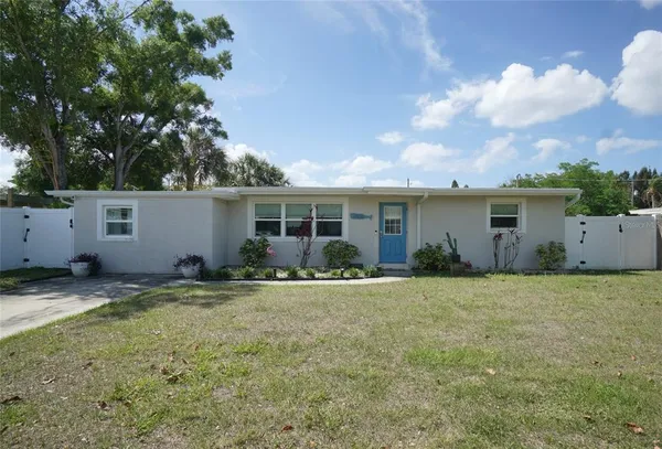 $3,250 | 4108 West Montgomery Terrace, Tampa, FL 33616