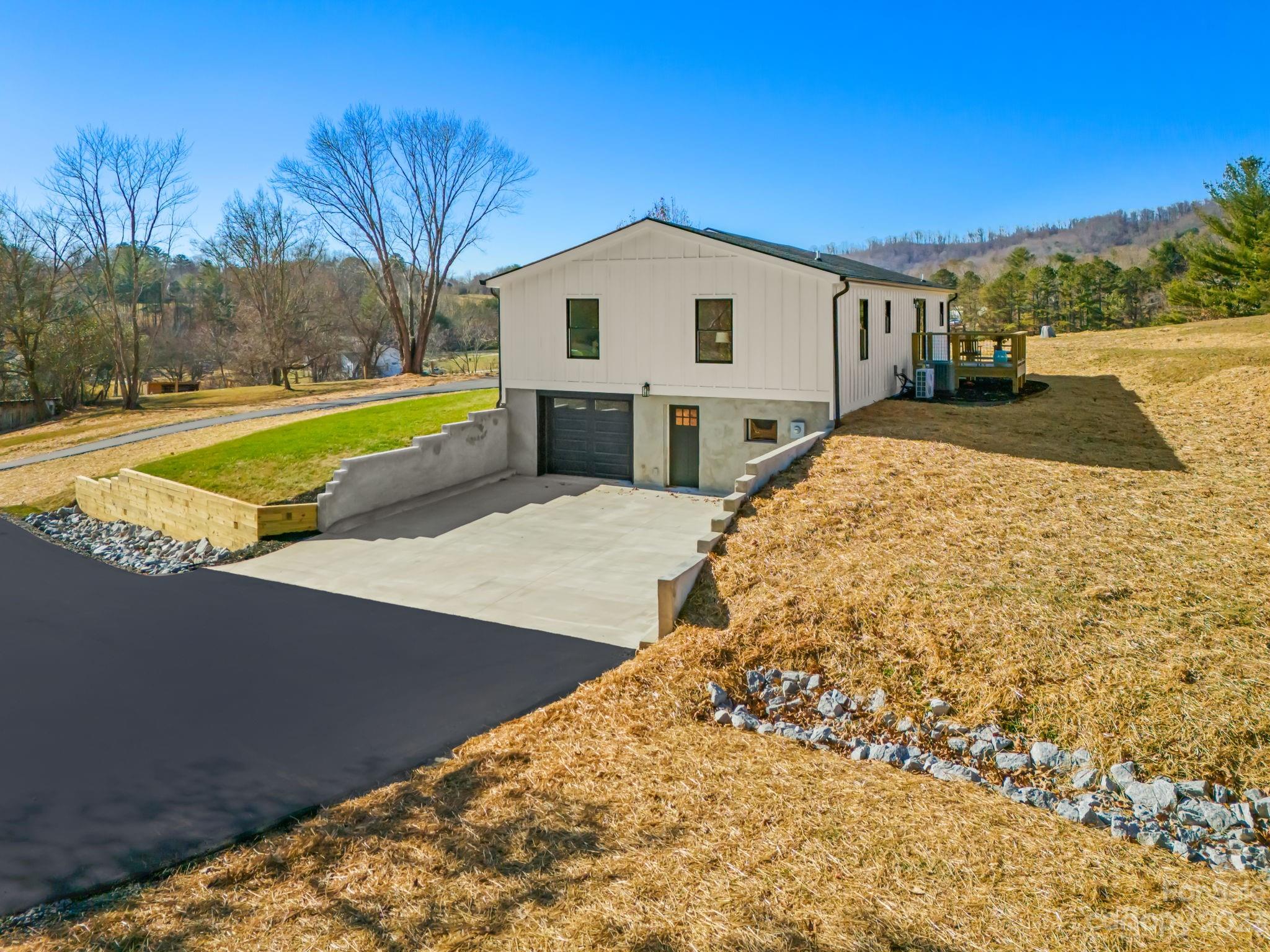 310 Terra Rdg Lane Fletcher, NC 28732 - Photo 41 of 48 Gallery Image 41