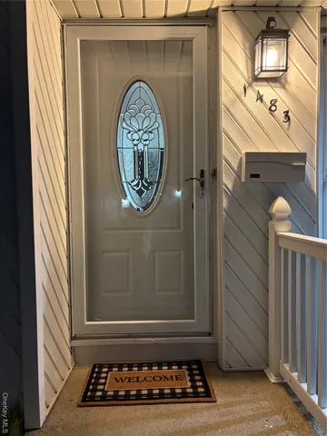 $629,000 | 1483 4th Street, West Babylon, NY 11704