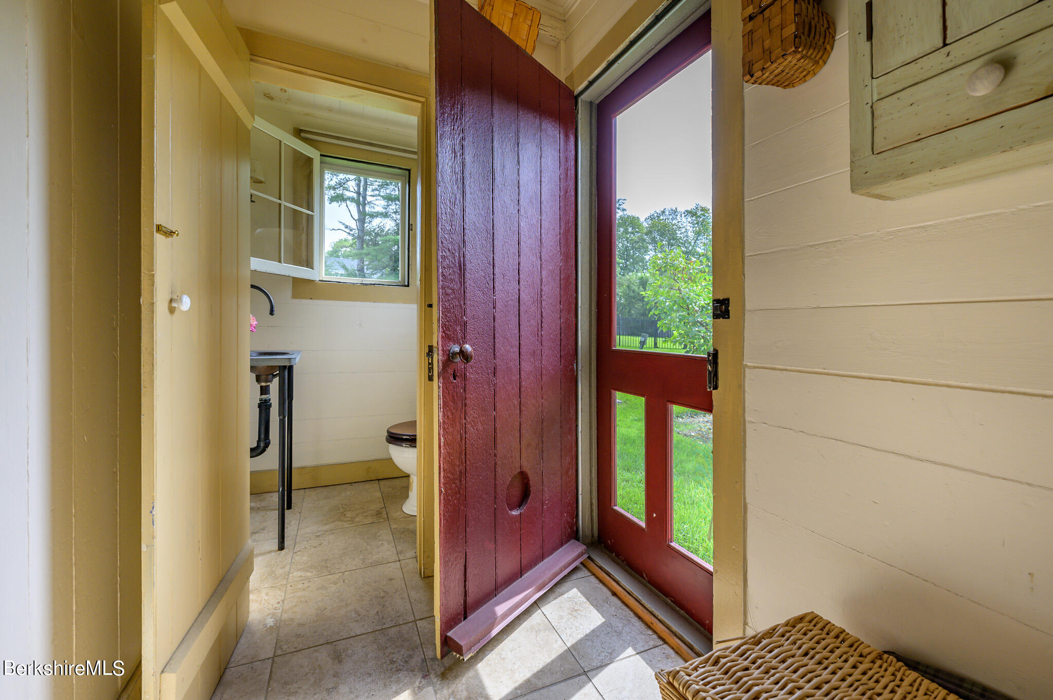 8 Prospect Hill Road Stockbridge, MA 01262 - Photo 22 of 60 a view of an entryway