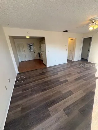 $1,500 | 5607 67th Avenue North, Unit 314, Pinellas Park, FL 33781