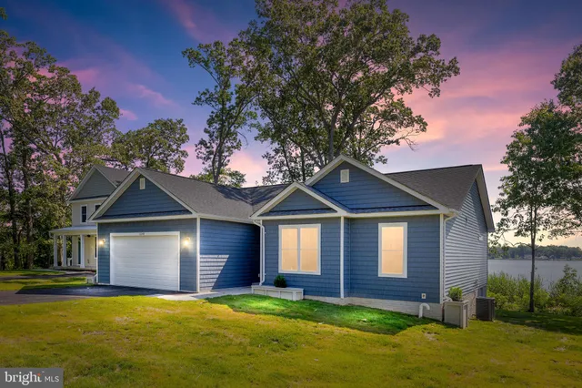 $618,800 | 14 Shore Drive, Colonial Beach, VA 22443