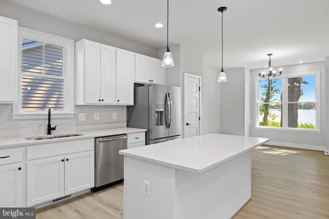 $618,800 | 14 Shore Drive, Colonial Beach, VA 22443