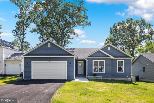 $618,800 | 14 Shore Drive, Colonial Beach, VA 22443