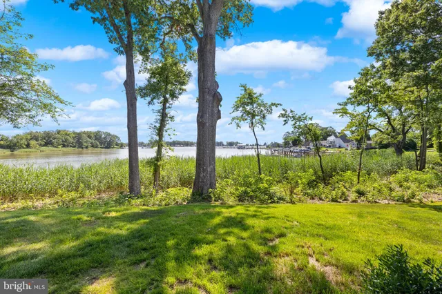 $618,800 | 14 Shore Drive, Colonial Beach, VA 22443