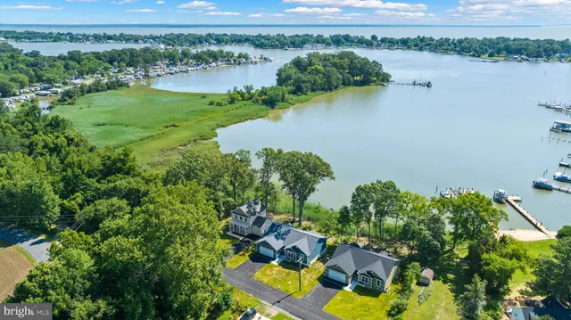 $618,800 | 14 Shore Drive, Colonial Beach, VA 22443